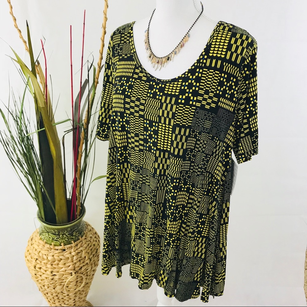 Lularoe ( Perfect) Top
